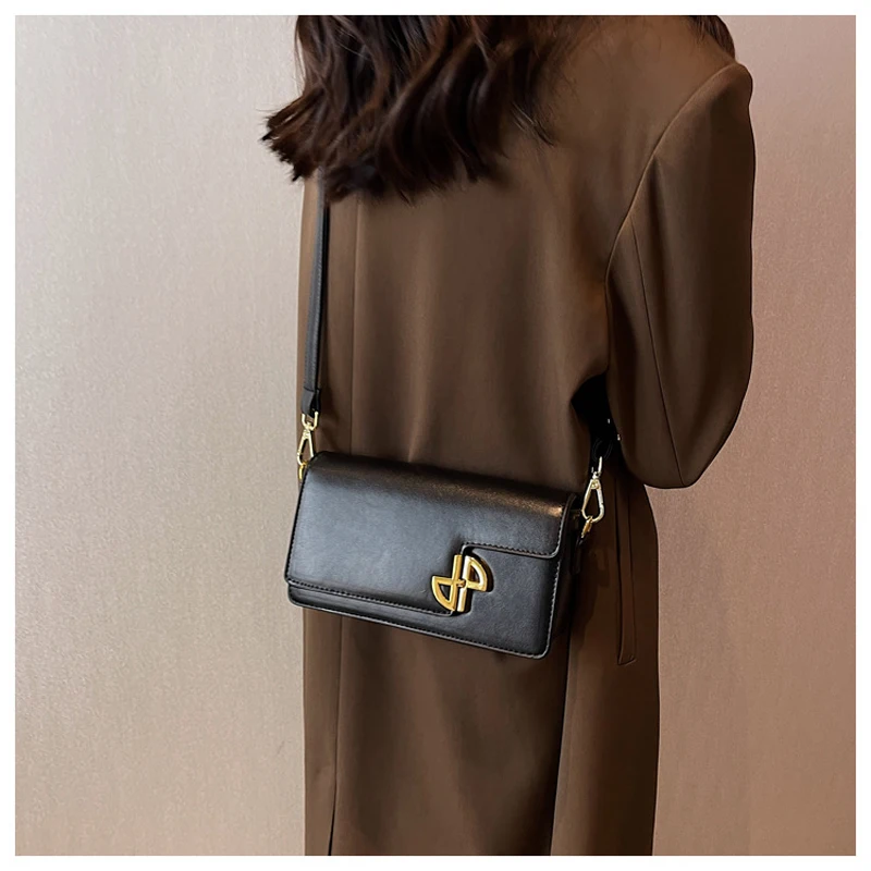

New Fashion Solid Color One Shoulder Cross Body French Stick Bag For Women