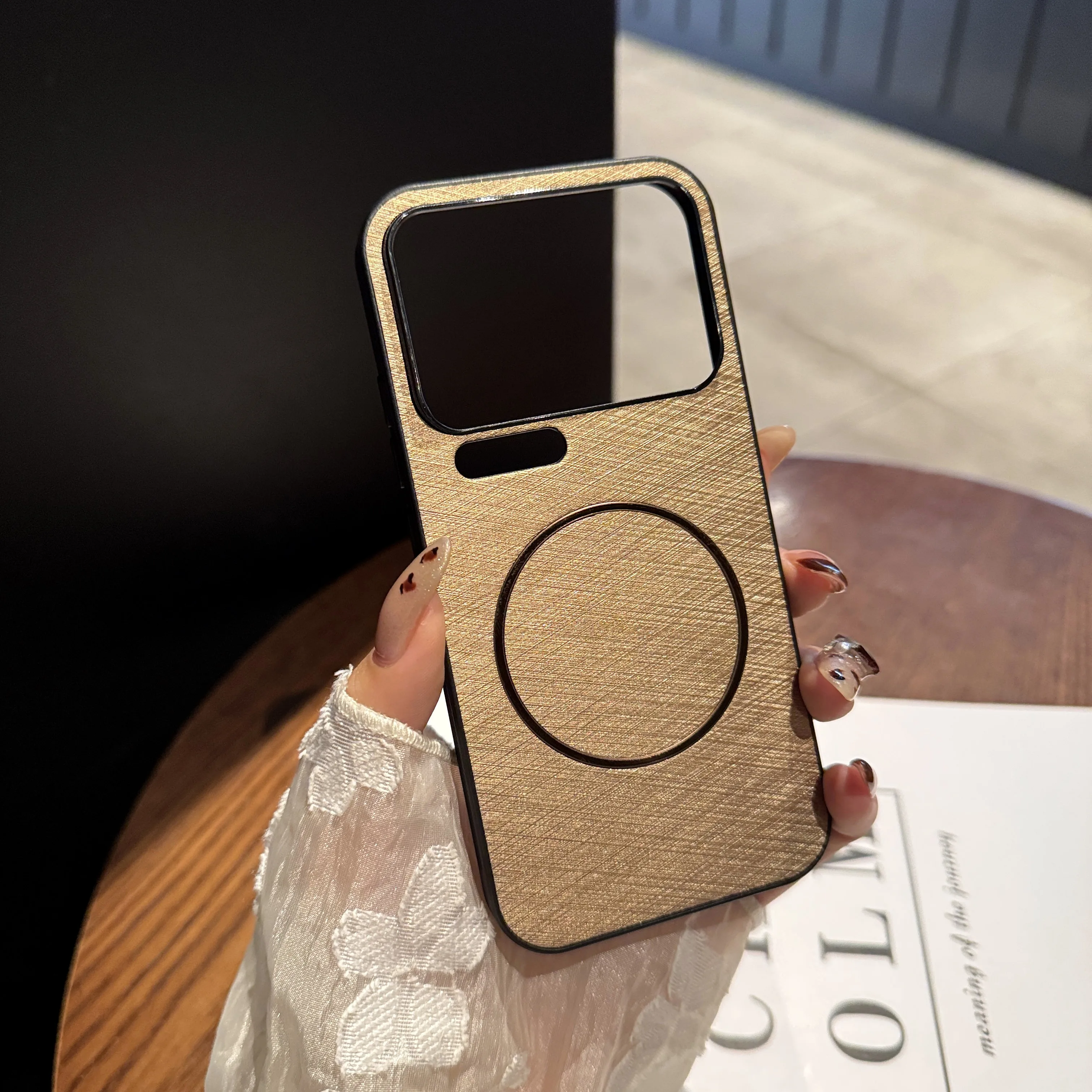 Фото Чехол для Xiaomi MI 17 Pro, роскошный чехол с золотой текстурой, матовый магнитный чехол для Xiaomi 17 pro 5G, противоударный бампер Fudan №2