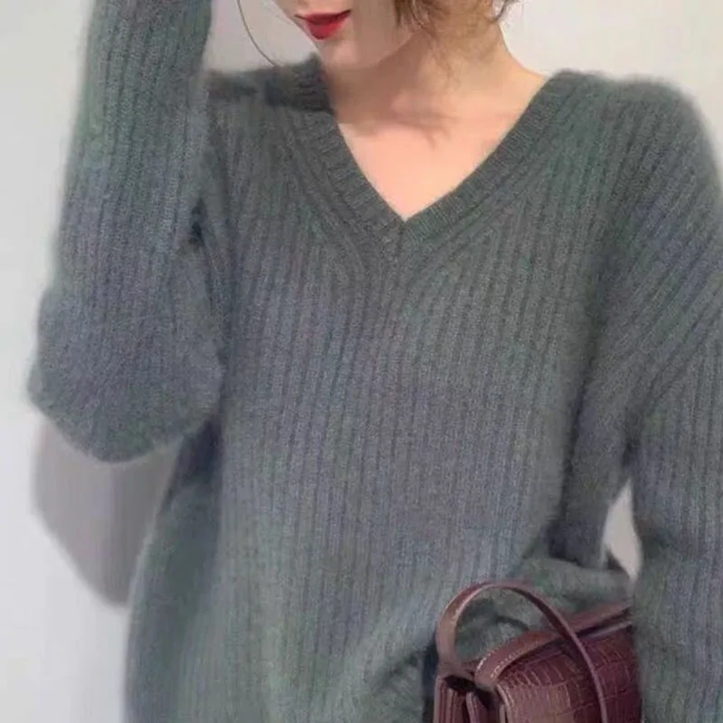 

CUPNICE Spring Warm V-neck Sweaters Women 2022 New Casual Alpaca Fleece Jumpers Woman Solid Soft Knitted Bottoming Tops Mujer