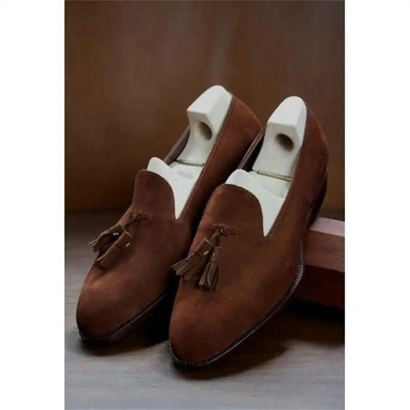 

2022 Loafers Men Shoes Faux Suede Ankle Brown Classic Party Everyday Fringe Slip-On Fashion Dress Shoes Zapatillas Hombre KB405