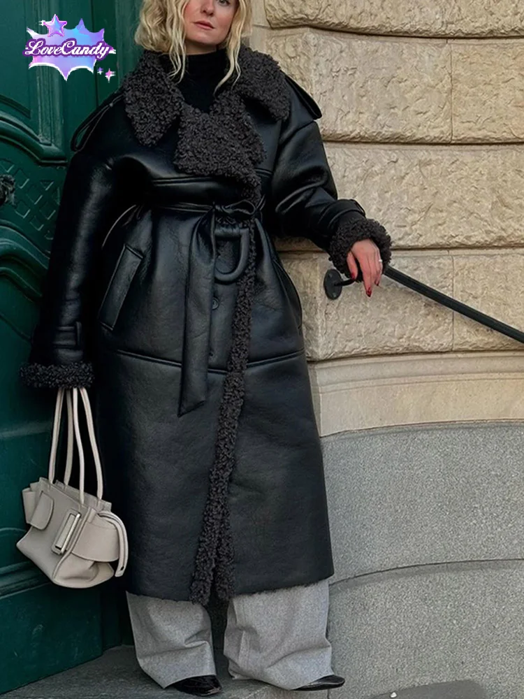 Женская куртка из овечьей шерсти с лацканами