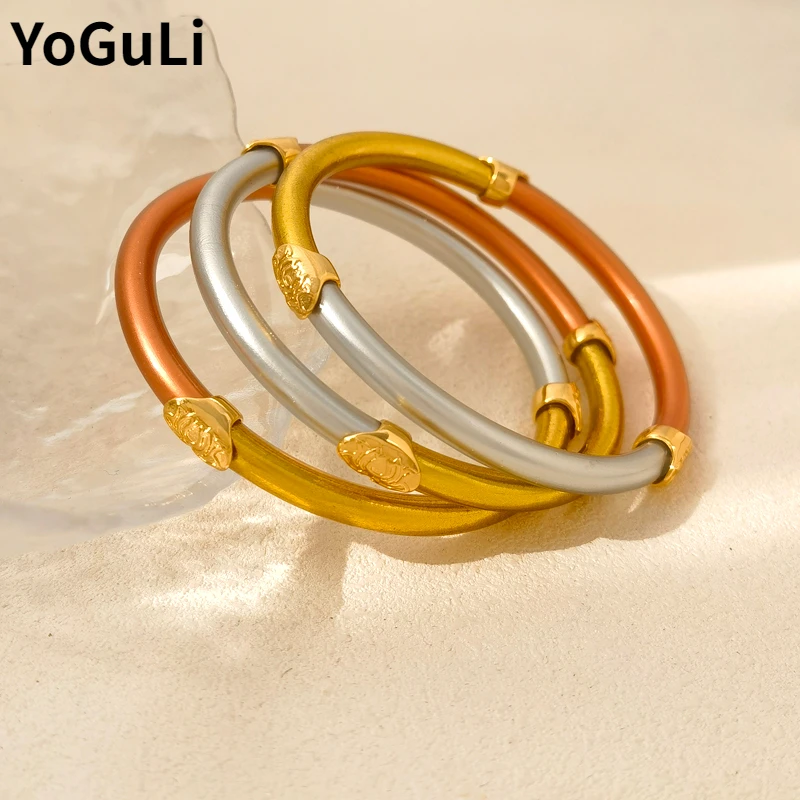 

Fashion Jewelry Hot Sale Silicone Bracelets 2022 Trend New Popular Style Splicing Three Color Bangle Bracelet For Women Girl