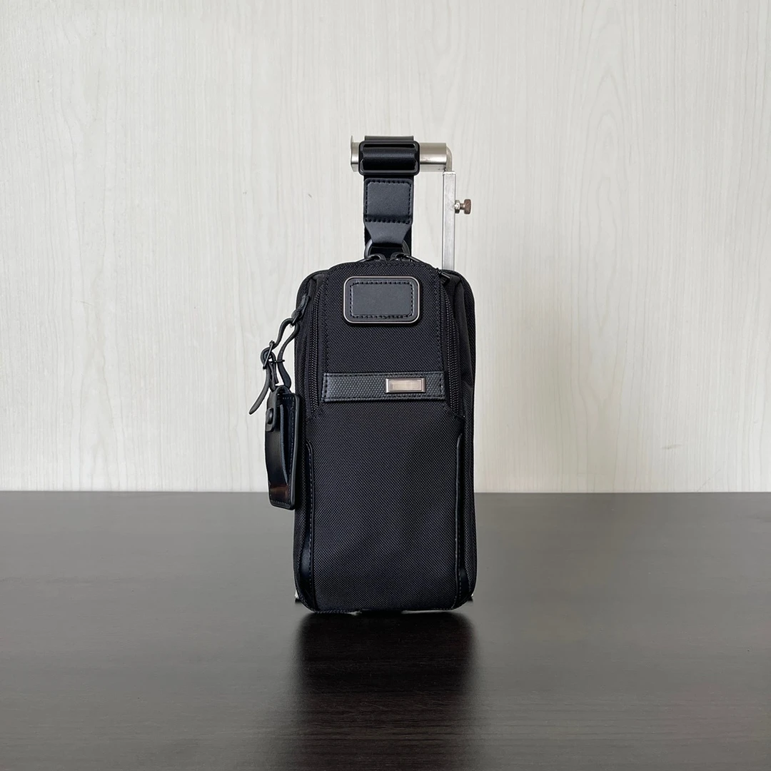 

Высококачественная модная новая нейлоновая деловая портативная Повседневная дорожная сумка Alpha 3 серии, мужские нагрудные сумки через плечо 2603585D3