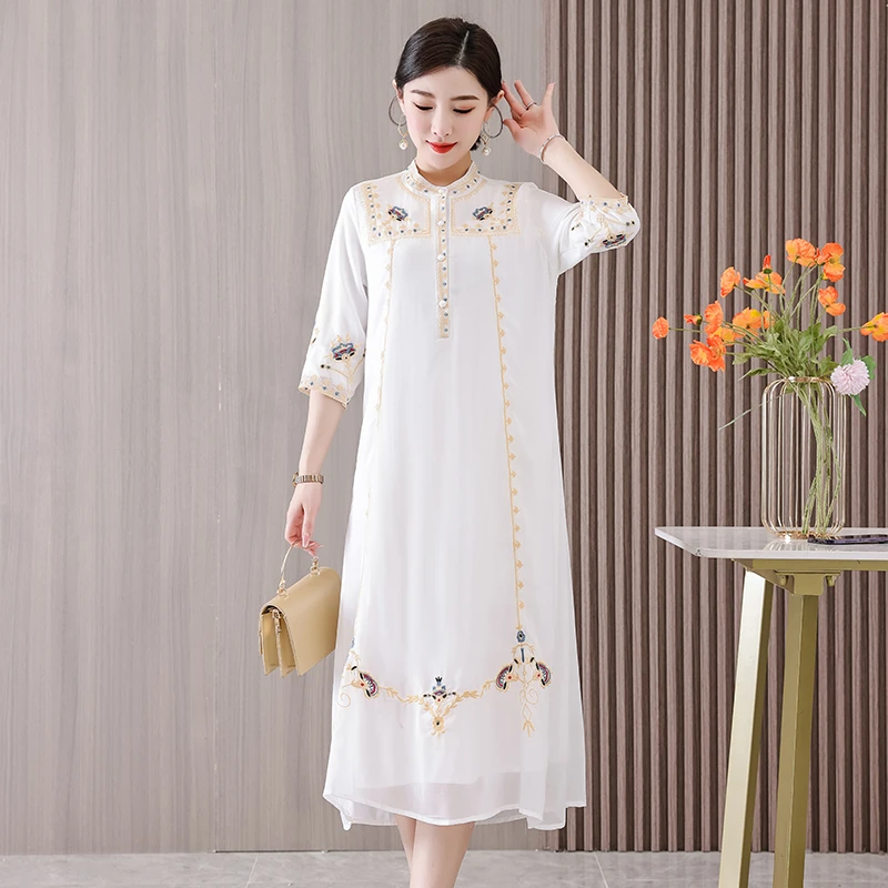 New Womans Cheongsam Dress Fashion Ethnic Embroidery Pullover Half Sleeve Long Robe Female Chinese Style Summer Vintage Dresses
