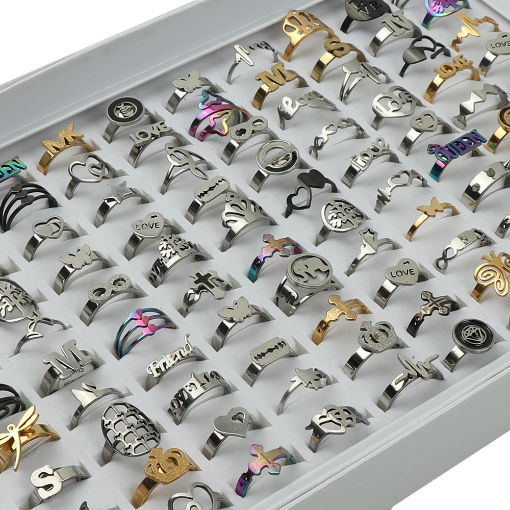 

10Pcs/Lot Fashion Mix Style Women Ring Crown Cross Love Stainless Steel Rings Jewelry for Man Wedding Party Finger Rings Gift