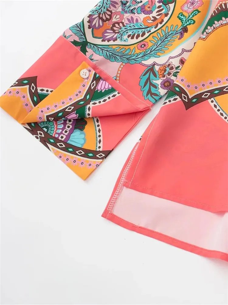 Блузка женская с длинным рукавом и принтом на пуговицах |