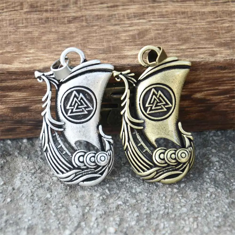 Ожерелье с подвеской Huginn и Muninn Valknut Battleship