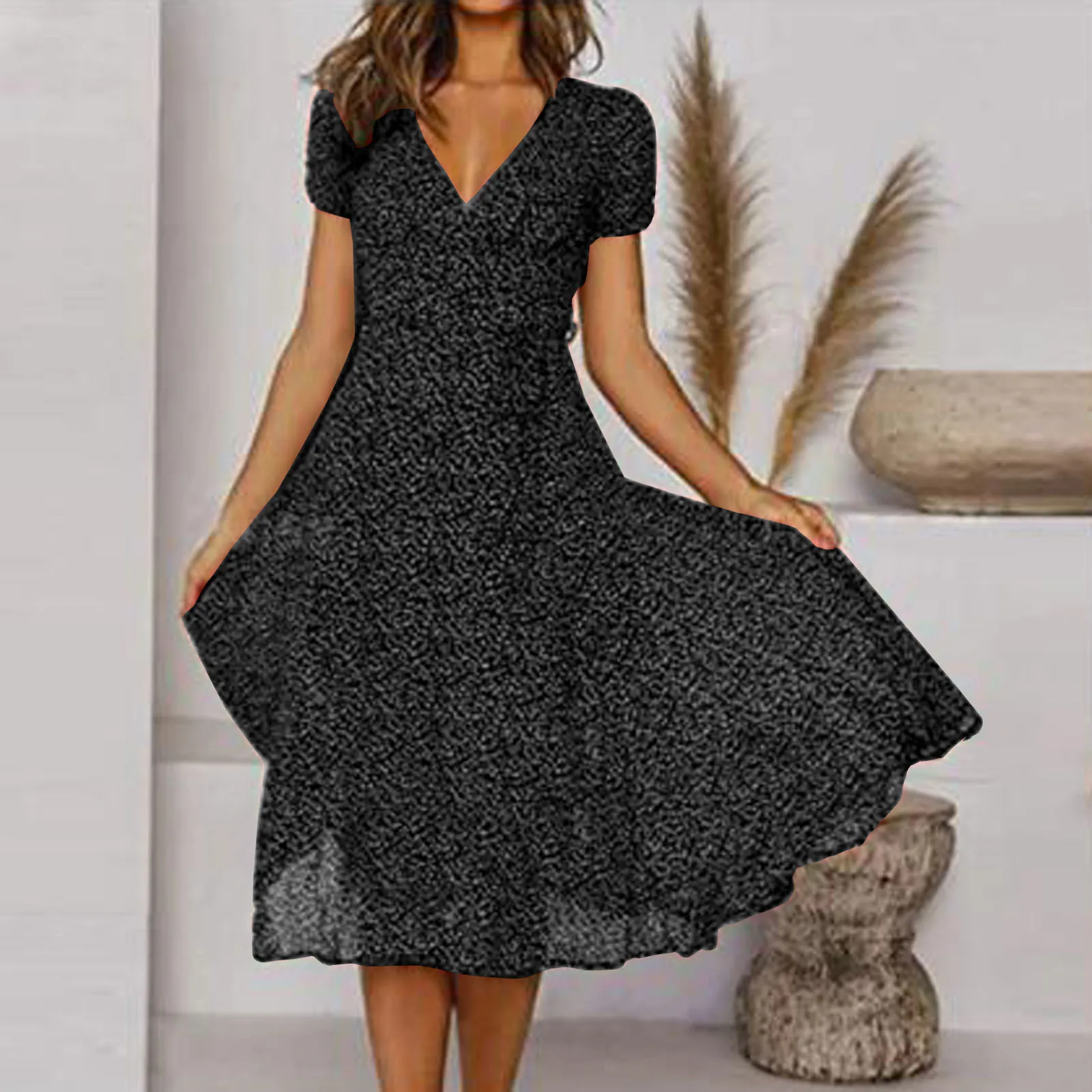 

Spring/summer 2023 cross-border womens eaby Amazon short-sleeved V-neck sexy floral print dot dress black
