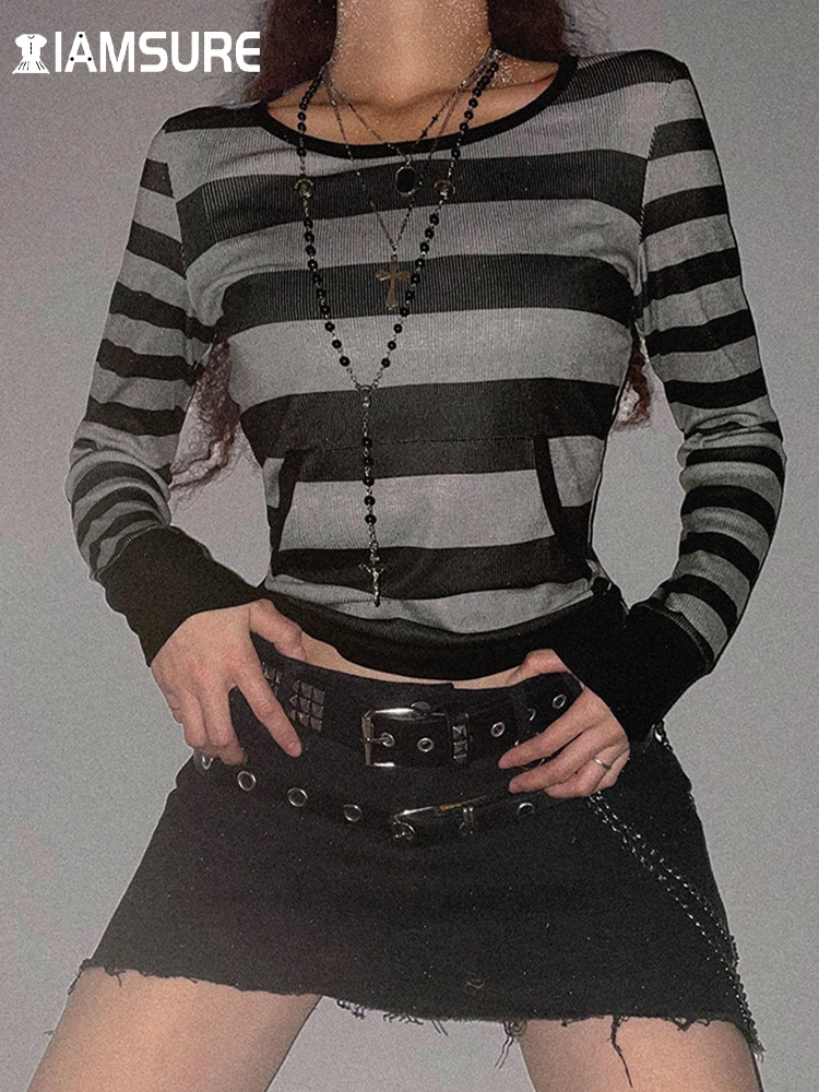 

IAMSURE Dark Striped Hooded T Shirt Women 2022 Spring Autumn Gothic Long Sleeve O-Neck Fashion Tops Preppy Style Casual Ladies