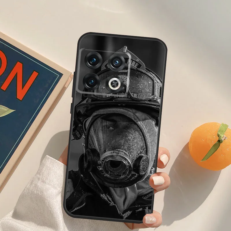 Фото Чехол Firefighter Heroes Fireman Cool Case для OnePlus 13R 12R 10R 13T 10T 11 12 13 15 OnePlus Nord 5 CE 2 3 4 Lite N20 N30 №3