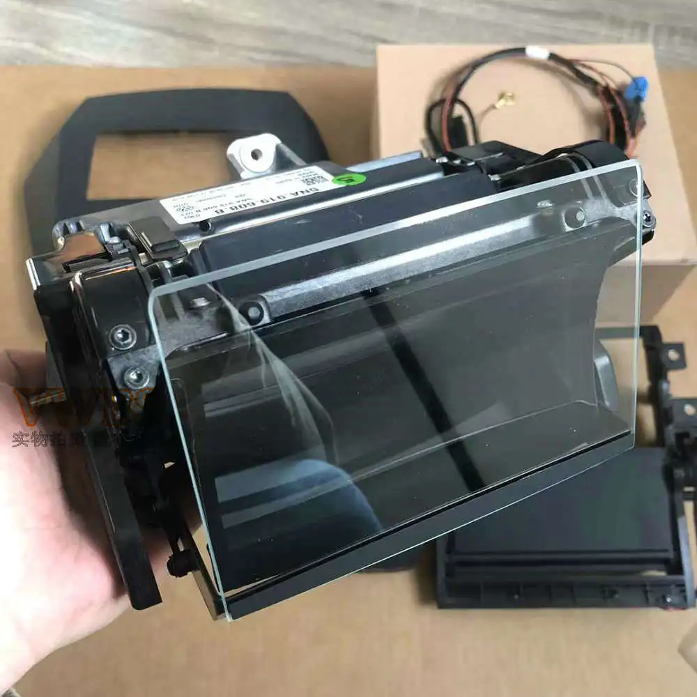 Рисунок 2 - Проекционный дисплей HUD для Audi