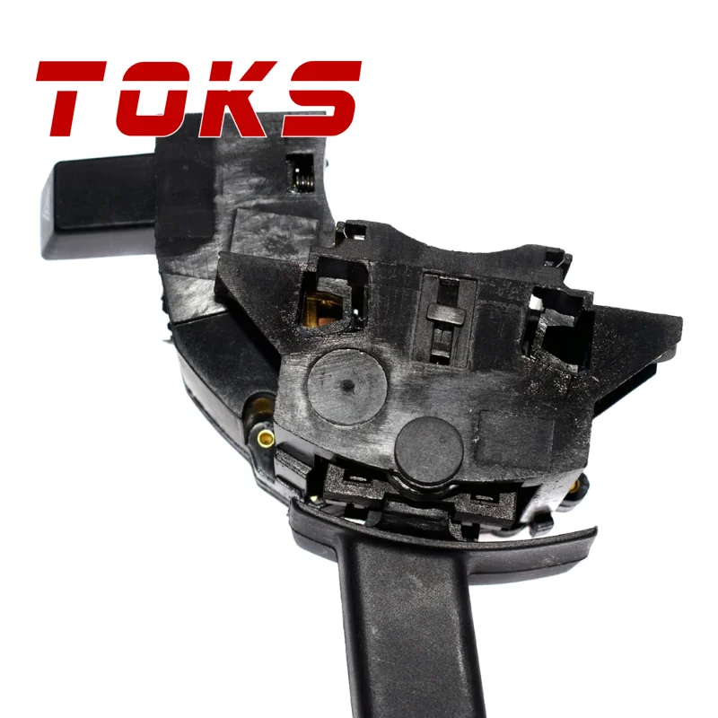 ТОКИ 1070574 ПЕРЕКЛЮЧАТЕЛЬ ИНДИКАТОРА ДЛЯ FORD TRANSIT MK4 MK5 1991-2000 91VB13B302AH 1052252