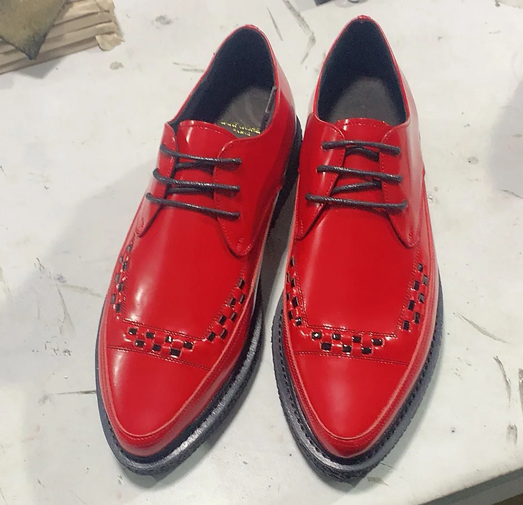 

Классические туфли из натуральной кожи, дышащая повседневная обувь на плоской подошве, на шнуровке, износостойкие, под заказ, красного цвета, размеры 44, 45, 46