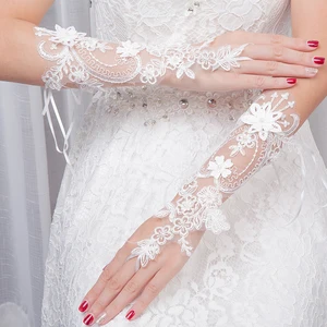 Super Fairy Women Bride Wedding Fingerless Gloves Hand Sleeve Exquisite Lace Embroidery Flower Pearls Hand Decoration Mittens