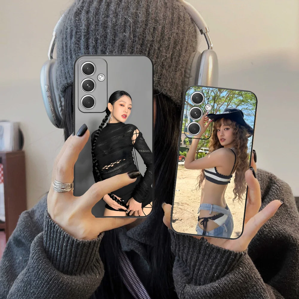 KPOP idle Minnie Phone Case for Samsung Galaxy S24 S23 S22 S21 S20 S10 S9 Plus FE Ultra Lite Black Cellphones Cover