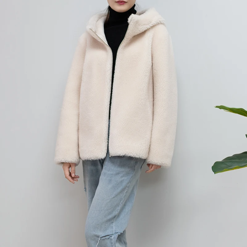 

GOURS Winter Genuine Shearling Jackets for Women Fashion Natural Wool Real Fur Overcoats with Hooded Thick Warm Soft New LD1816