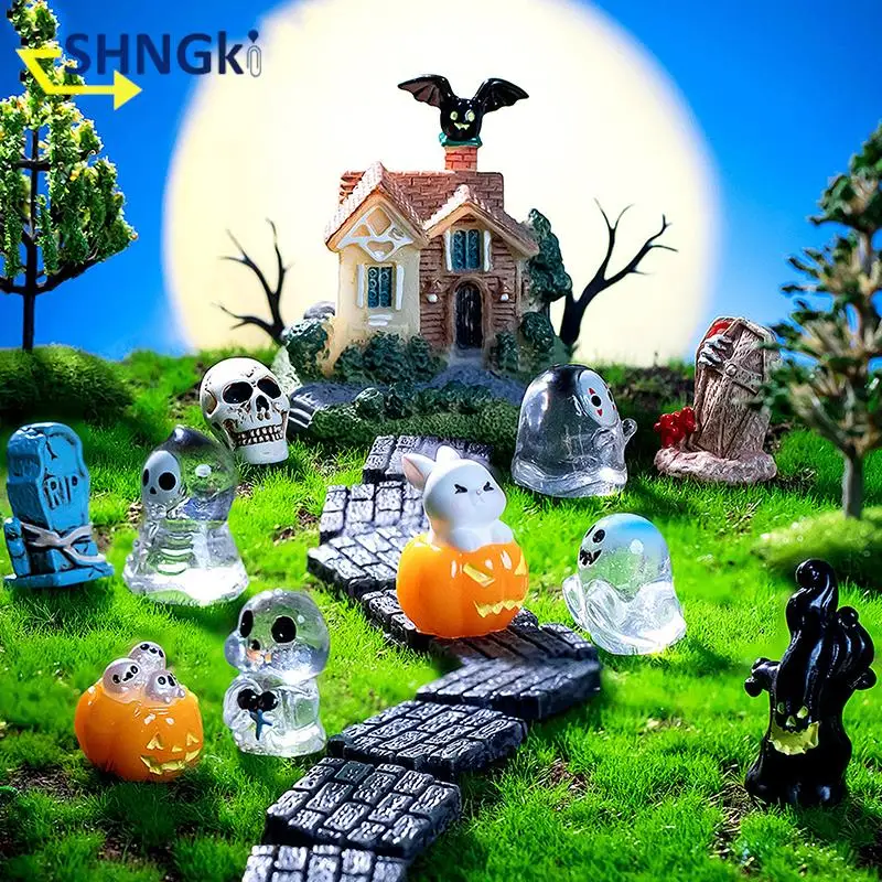 

Halloween Small Crystal Ball Ornament Home Micro Landscape Home Decoration Faceless Monster DIY Mini Figurines