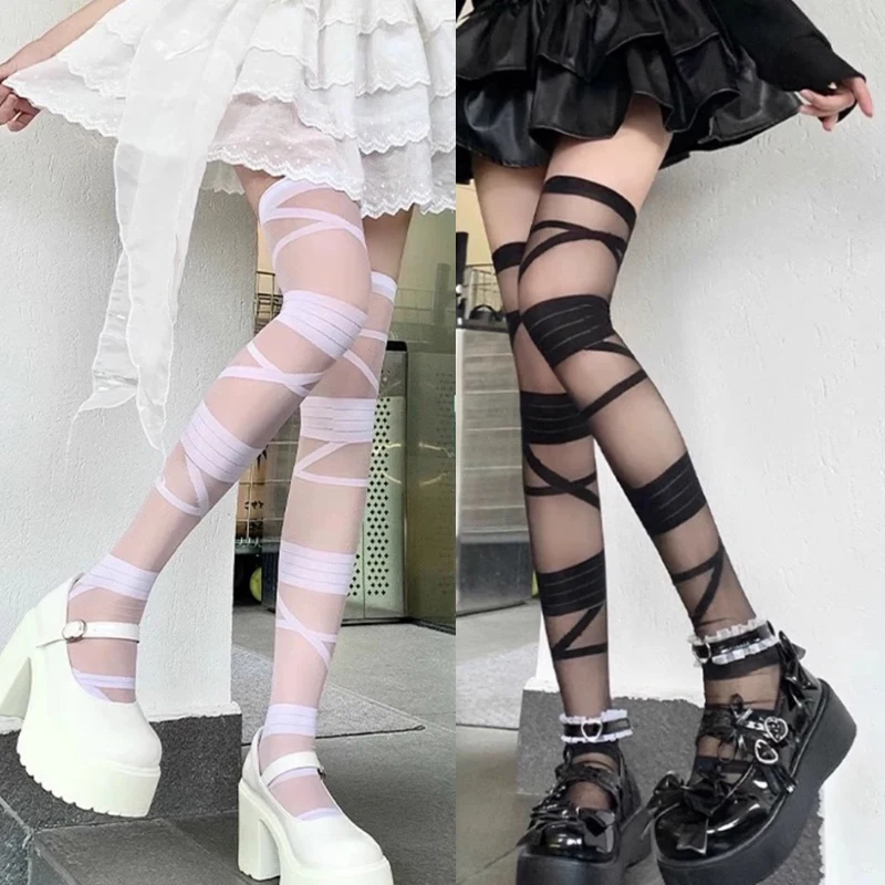 Женские колготки в стиле панк с рваными ремнями