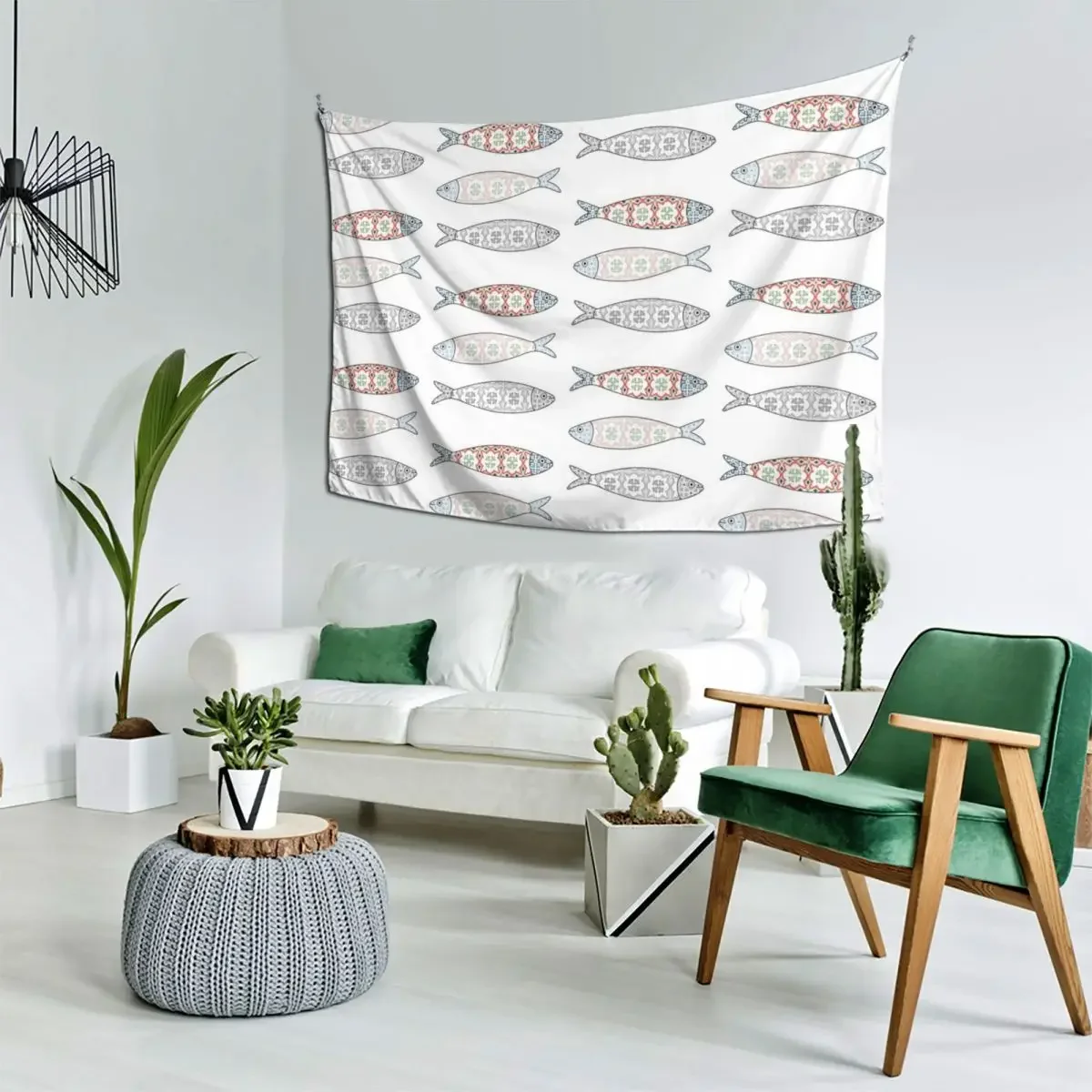 Традиционная португальская икона. Цветные сардиницы с типическими узорами