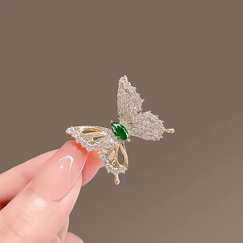 Кристаллические броши-бабочки зелёно-розовые