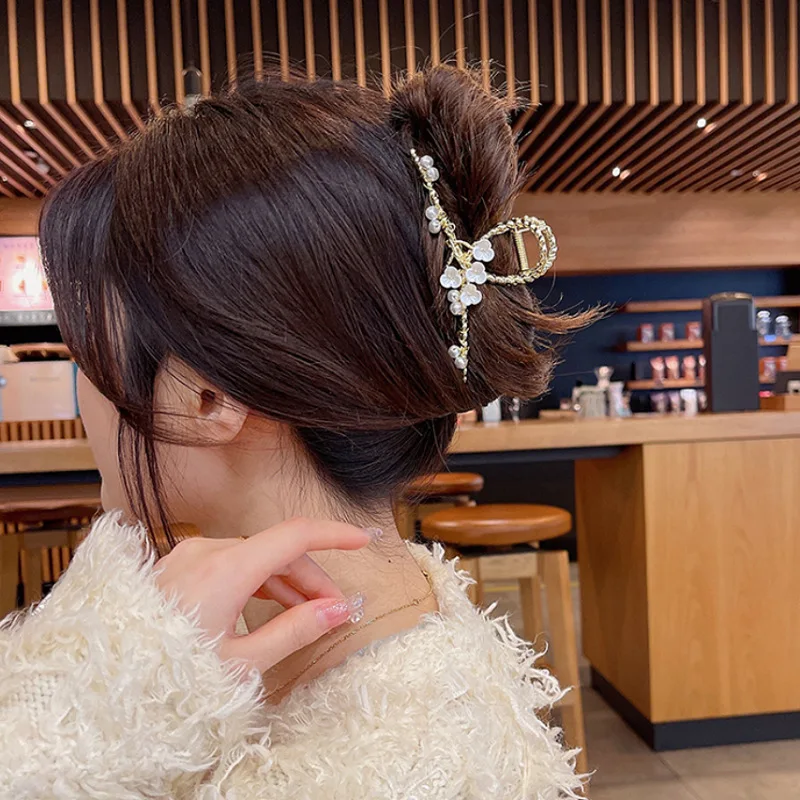 

Женская заколка-зажим для волос, с жемчугом