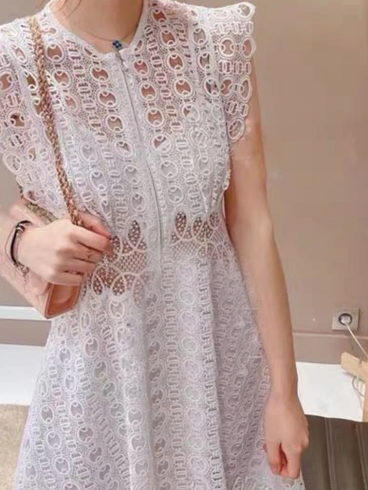 

Spring/Summer 2022 New Sandr Paris 100% Polyester Women Casual Slim Lace Hollow Out Round Neck Sleeveless Mini Dress