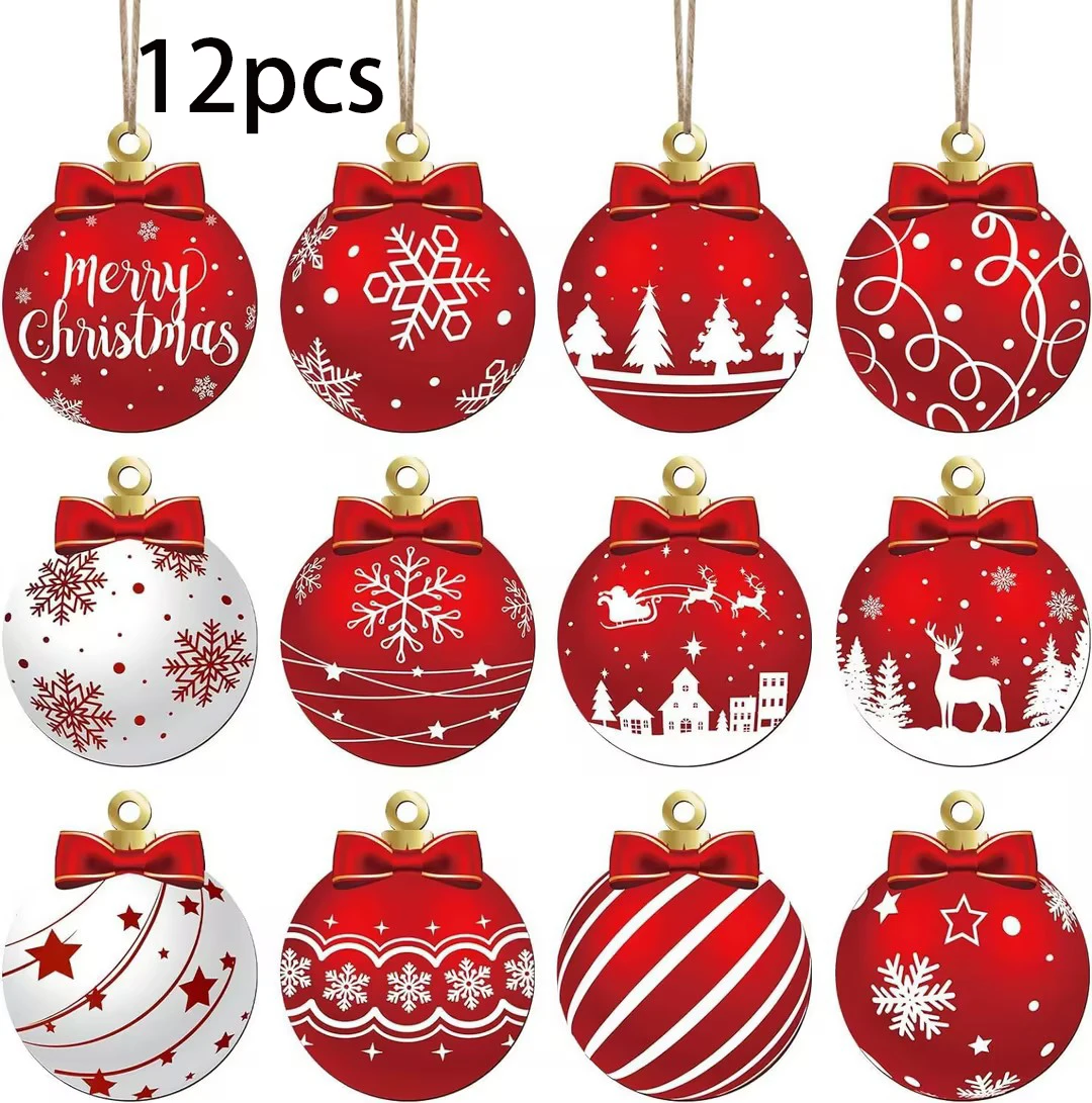 

Пластиковые новогодние украшения