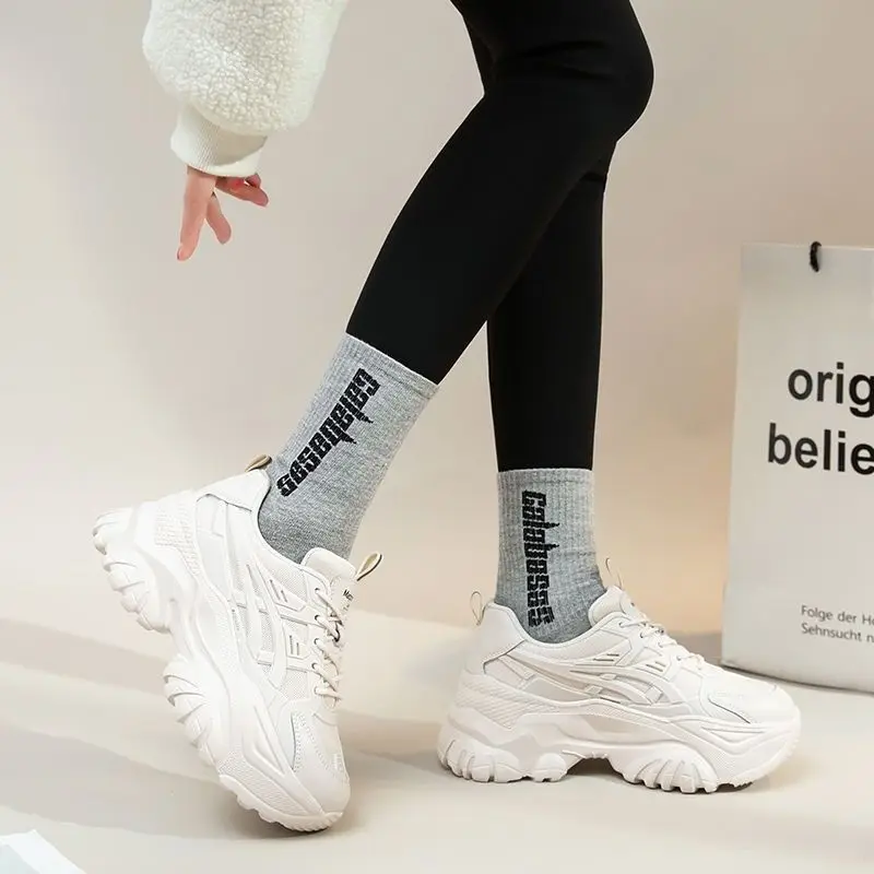 

Casual Little White Shoes Women's Ins Fashion 2023 Autumn New Korean Versatile Thick Sole Sneakers
