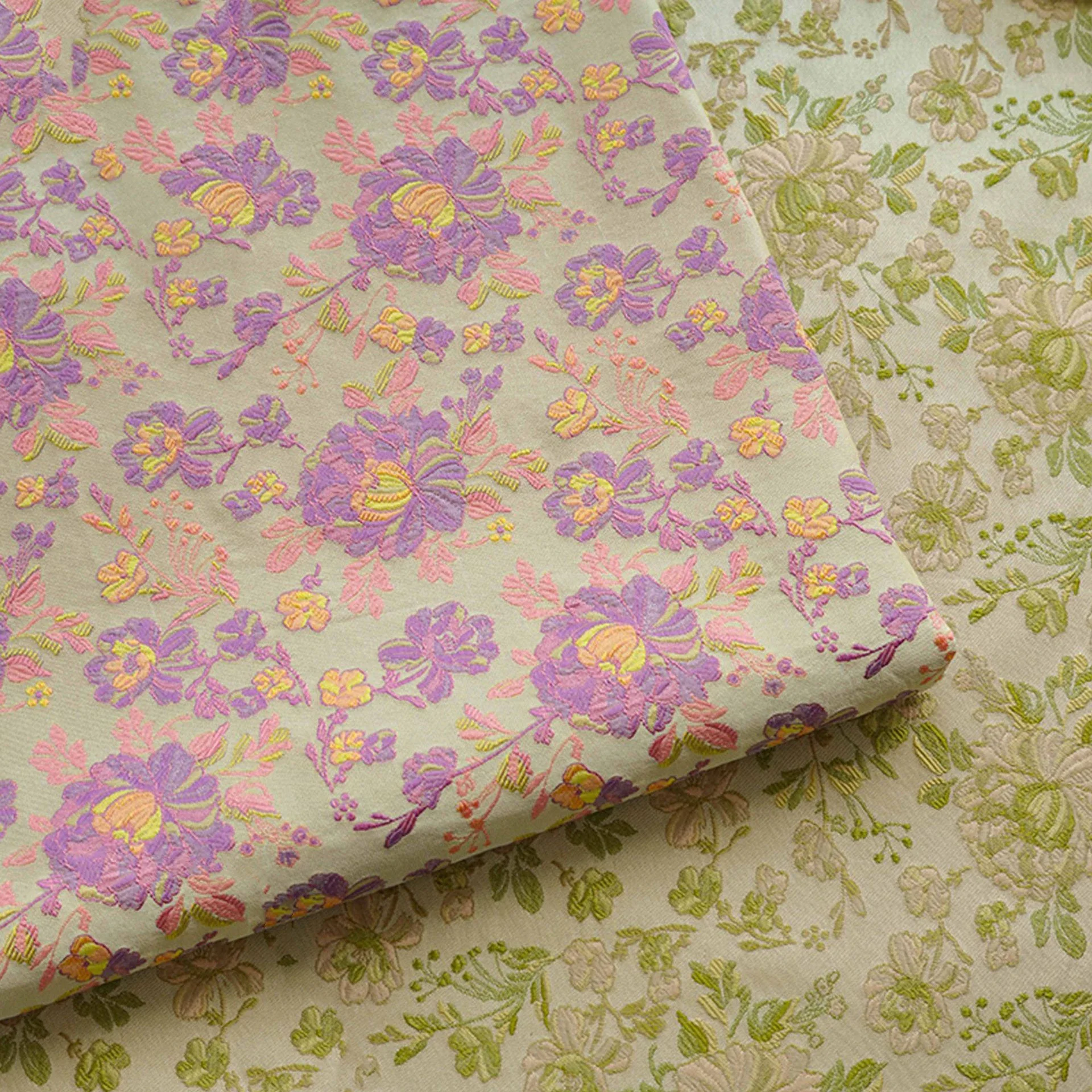 Рельефная жаккардовая ткань в сельском стиле с цветочным принтом женское платье