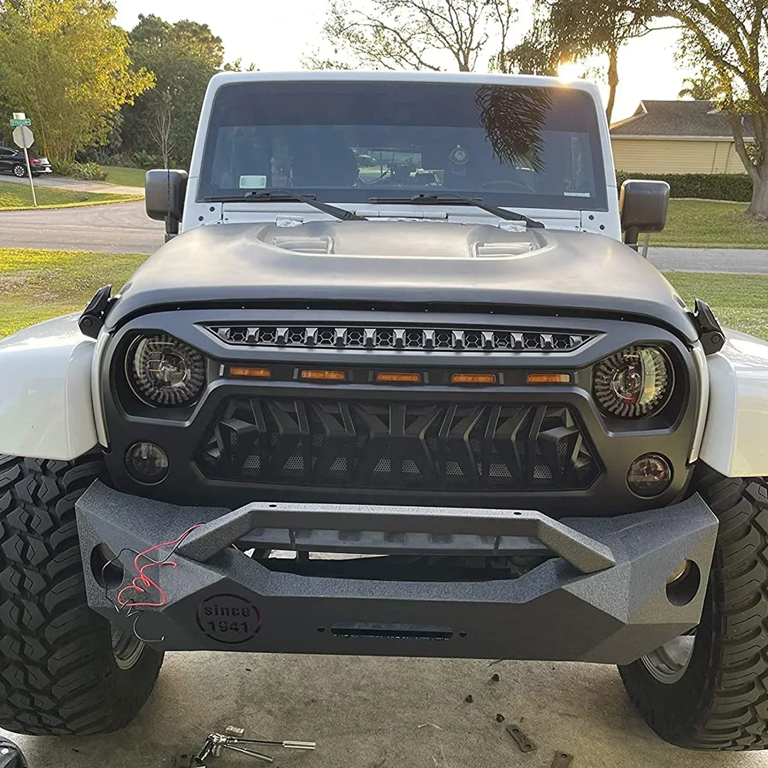 Решетка для Jeep Wrangler JK Аксессуары 2007-2017 Матовый черный Angry Face Grill с 5 янтарными