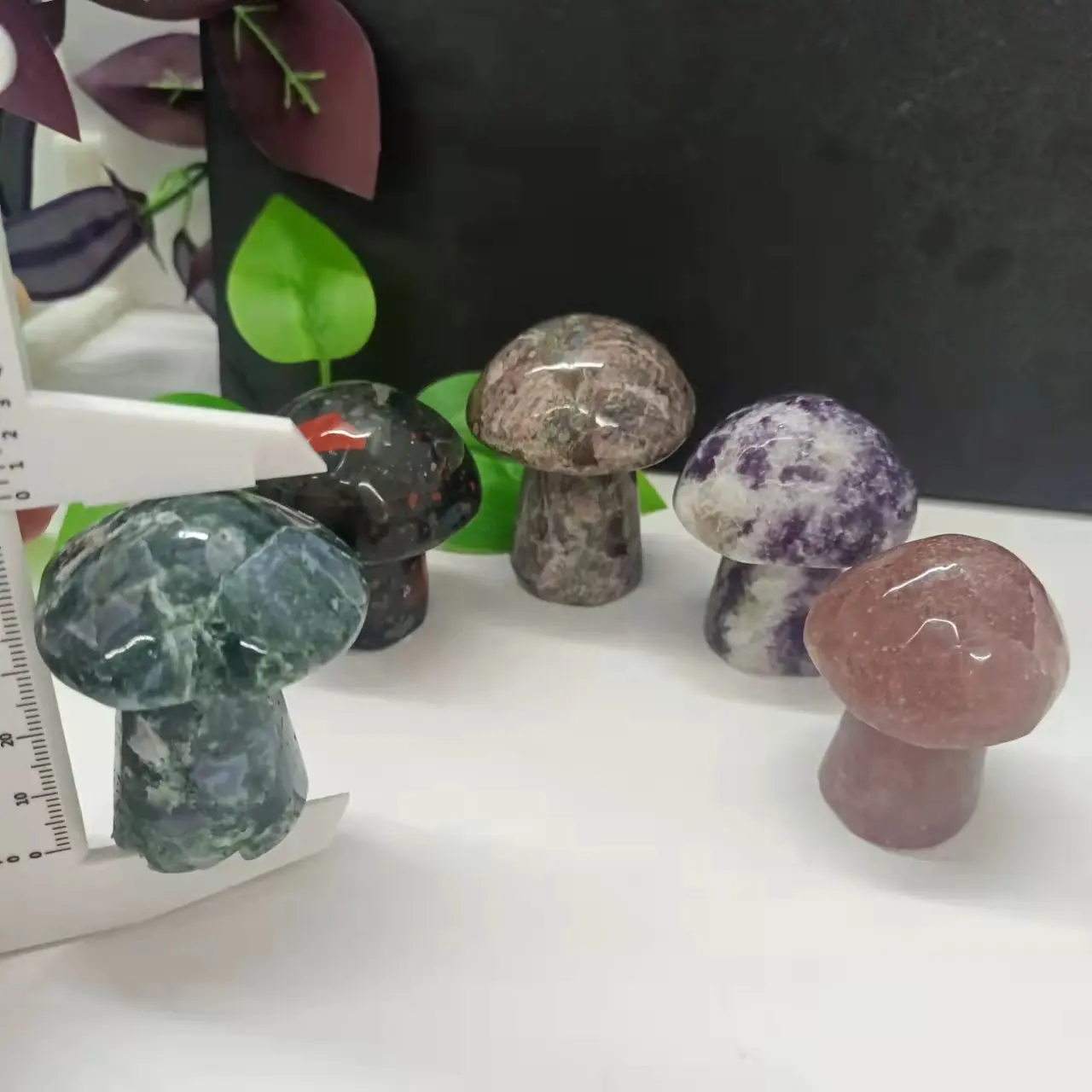 

High Quality Natural Crystal Craft Healing Stones Mixed Material Mushroom For Decoration Sqy