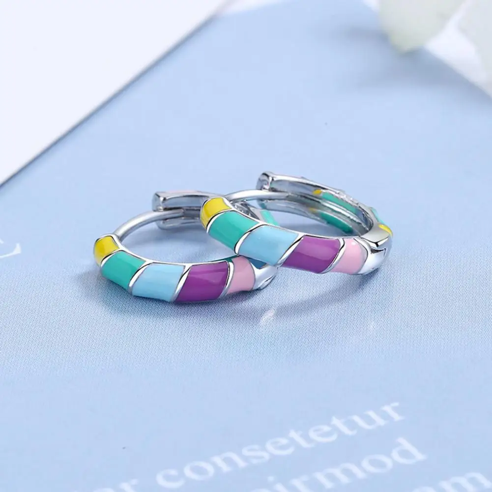 

1 Pair Circle Earrings Elegant Gift Decorative Lady Rainbow Color Enamel Hoop Circle Earrings Women Earrings for Dating