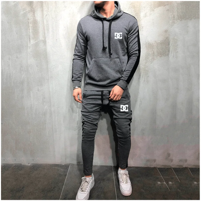 Мужской спортивный костюм с буквенным принтом Свитшот и спортивные штаны |