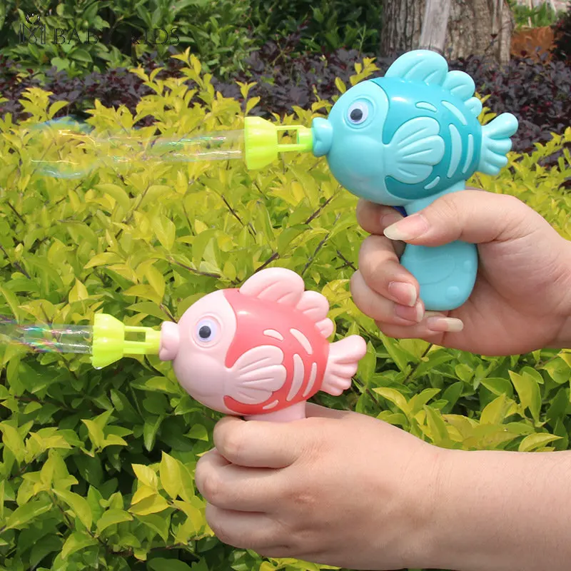 

Cute Fish Soap Water Bubble Gun Bubble Blower Machine Toy For Kids Children Manual Gun Blower Swimming Pool Cartoon Toy