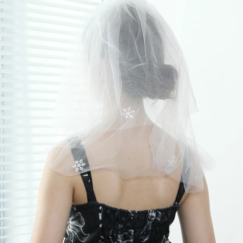 

Bridal Veil Snowflakes Decor 2-Layers Cut Edge Shoulder Length Sheer Tulle Photo Props Headgears for Wedding Party