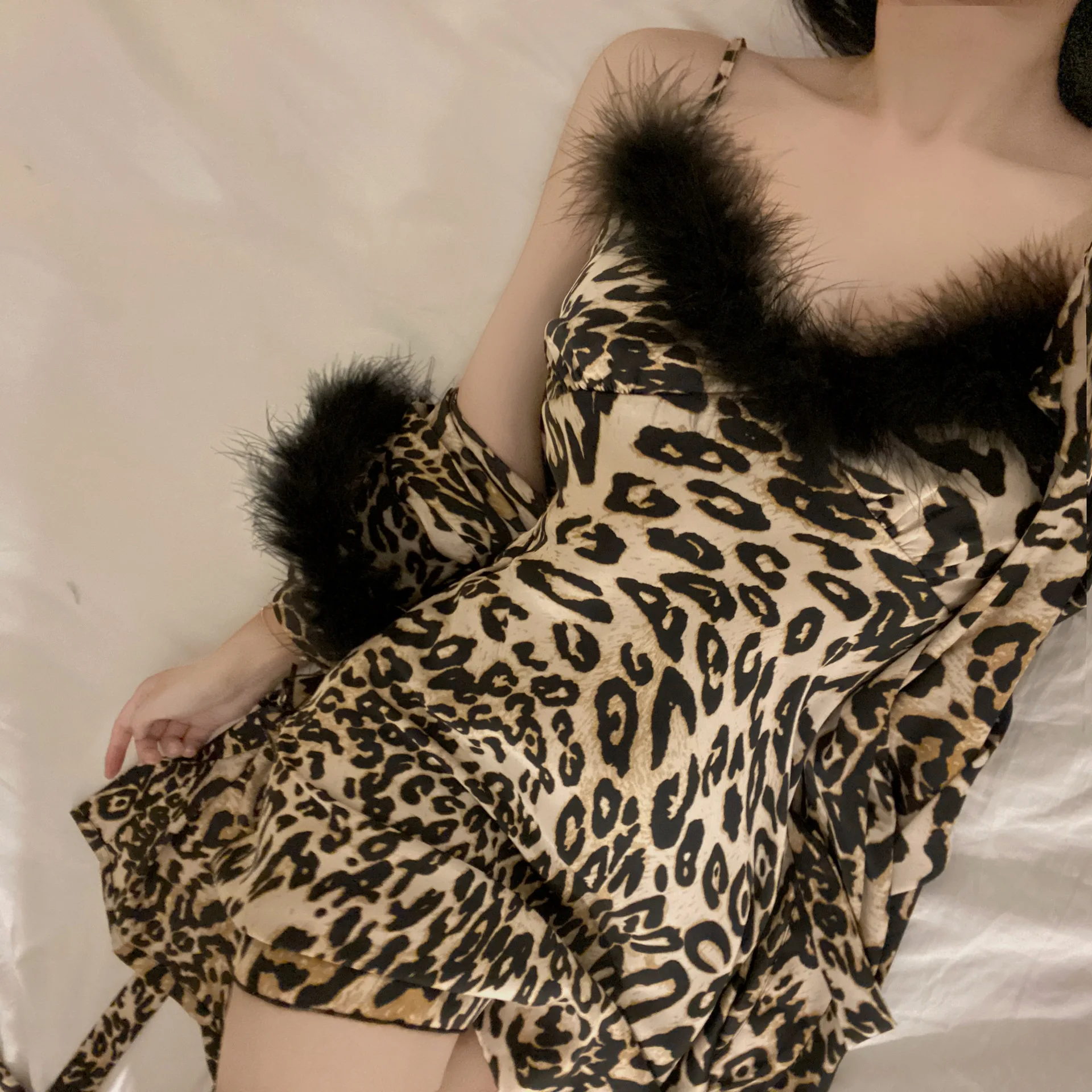 

New Summer Leopard Print Female Sleepwear Nighty&Robe Set Sexy Lace Nightgown Bathrobe Casual Silk Satin Home Dress Lingerie