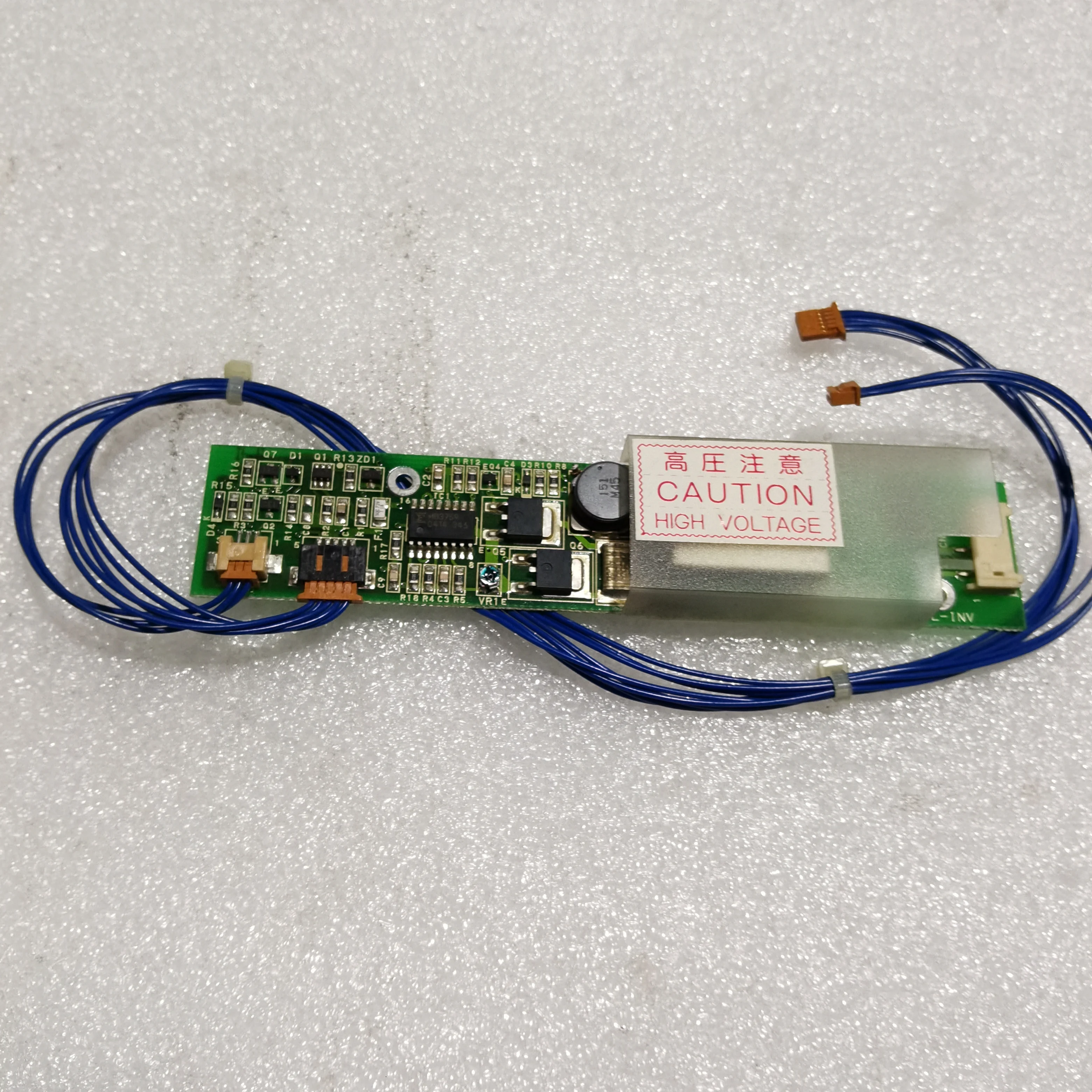 Оригинальный Новый 121PW111-B ЖК
