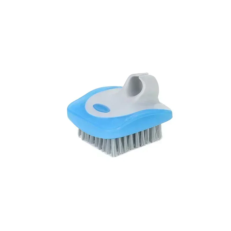 Пластиковая щетка для чистки овощей