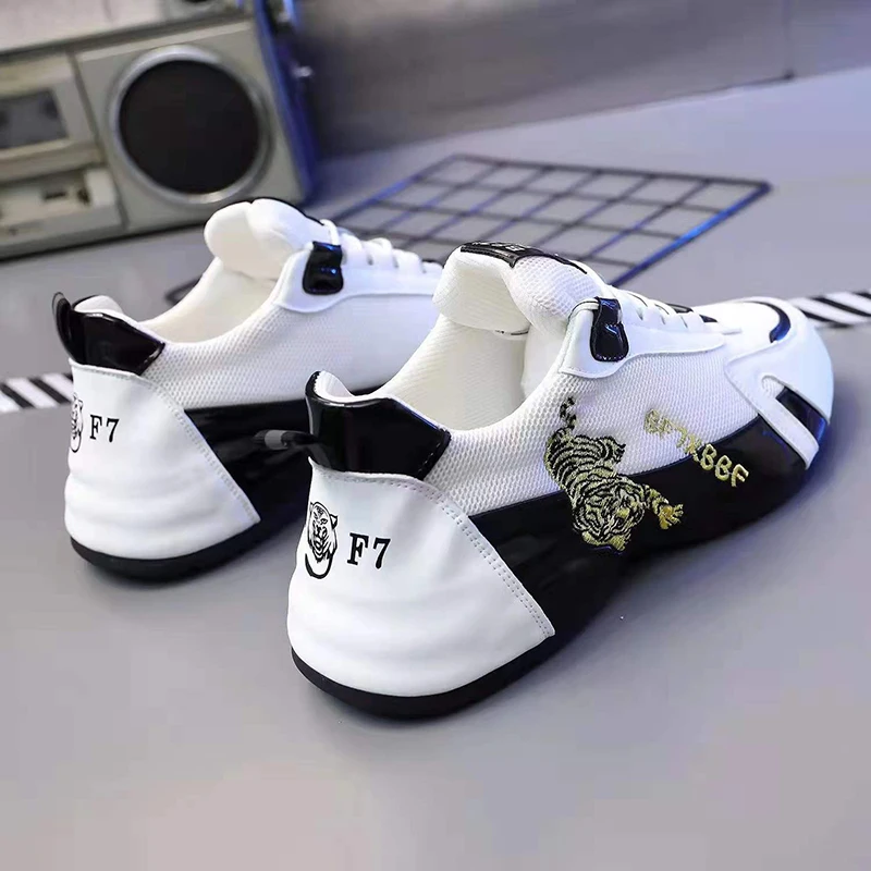 

Shoes for Women Unisex Couple Shoes Casual Breathable Mesh Shoes Men Sneakers Fashion Red White Platform Shoes Women Plus Size