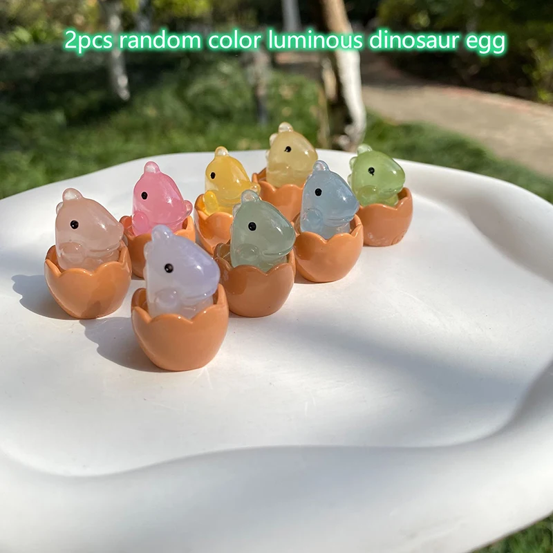 

Миниатюрные Мультяшные динозавры, светящиеся украшения, милая полимерная Кукла, автомобиль, украшение для дома, подарок, 2 шт.