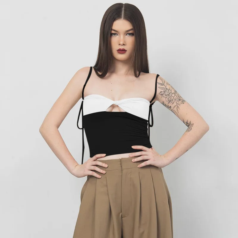 Футболка женская острая в стиле пэчворк, на тонких бретельках Футболка женская острая в стиле пэчворк, на тонких бретельках