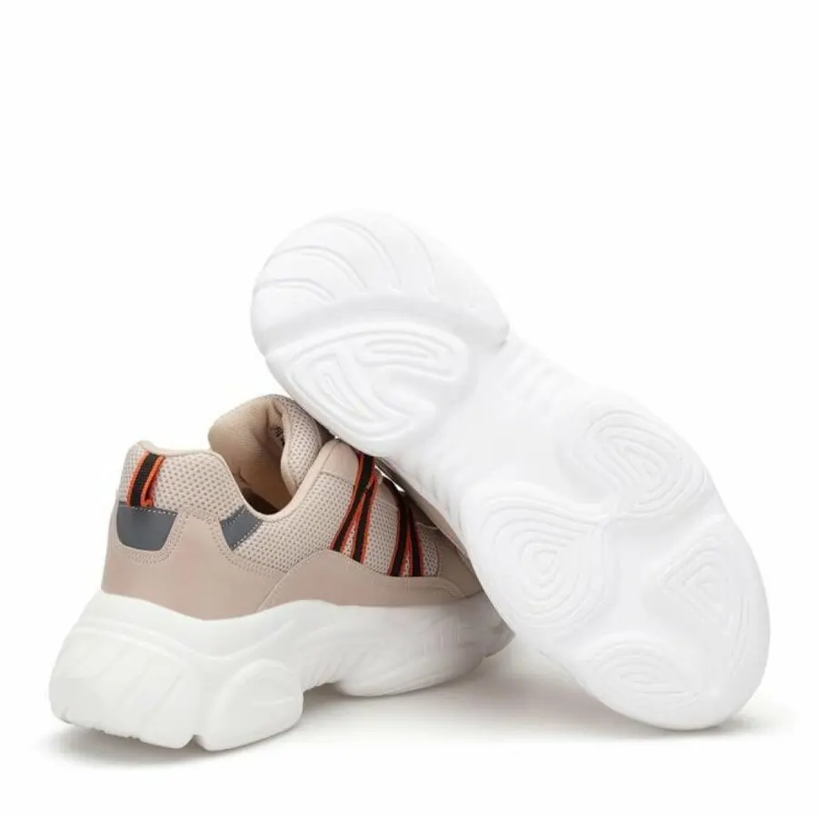 

Sneakers Women Dark Seer