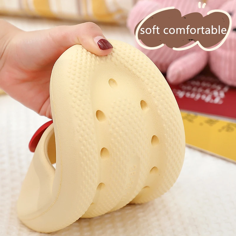 Women's Slippers Solid Color Cute Bow Thick Sole Comfortable Non-Slip Sandals Bathroom Indoor Couple Slippers New Summer 2022