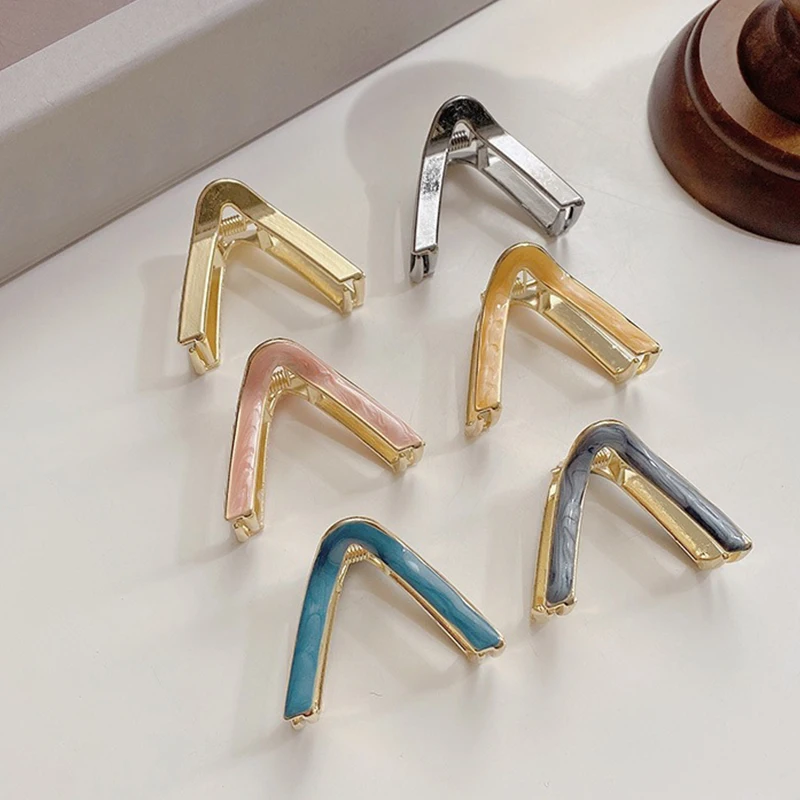 

Minimalist Generous V-shaped Metallic Hair Claws Clip Elegant Hairpins Gold Cool Hairstyles Headwear Accessories for Party