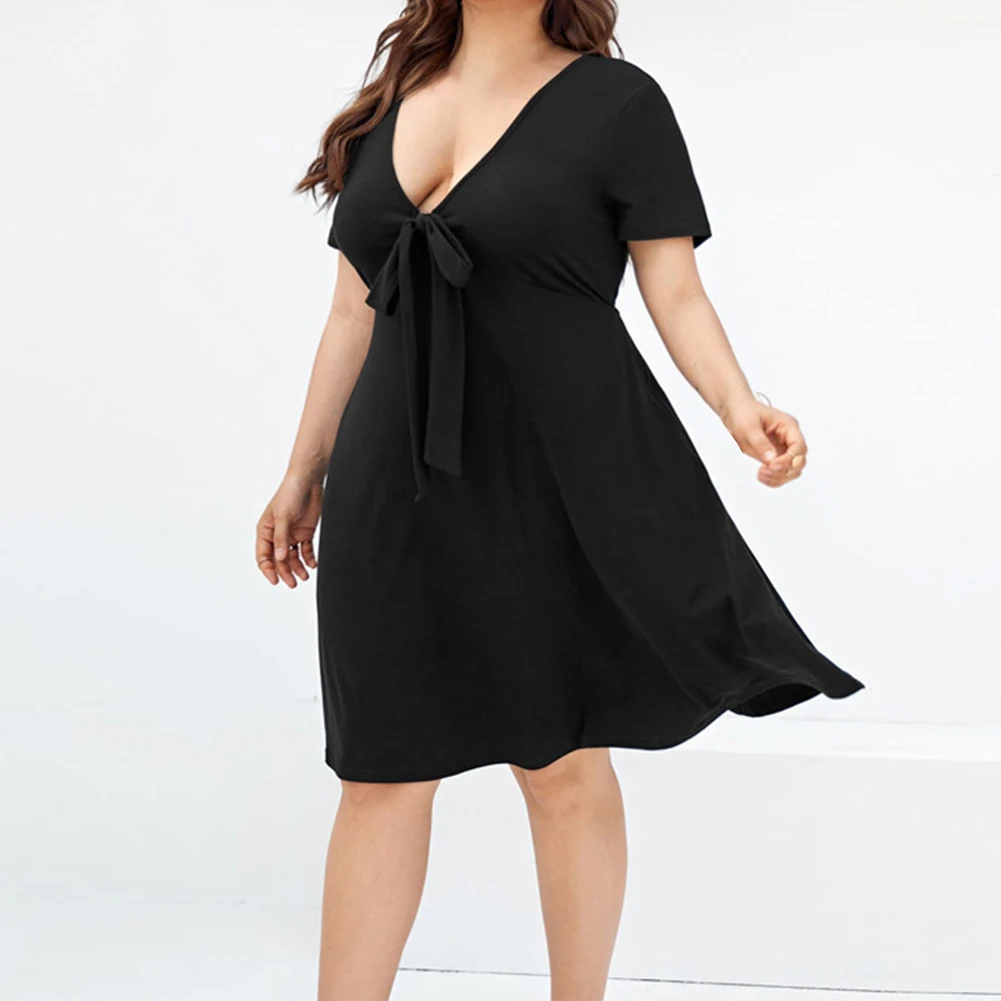 

2022 New Womens Short Sleeve T Shirt Dress Plus Size Solid Dress Black Mini Summer Deep V Neck Dress L-3XL 4XL