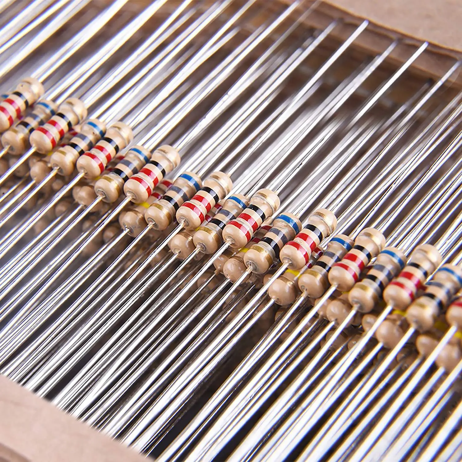 

XFCZMG 925 Pieces 37 Values 5% Carbon Film Resistors Assortment Kit, 0 Ohm-1M Ohm 1/4W Resistor for DIY Projects and Experiments