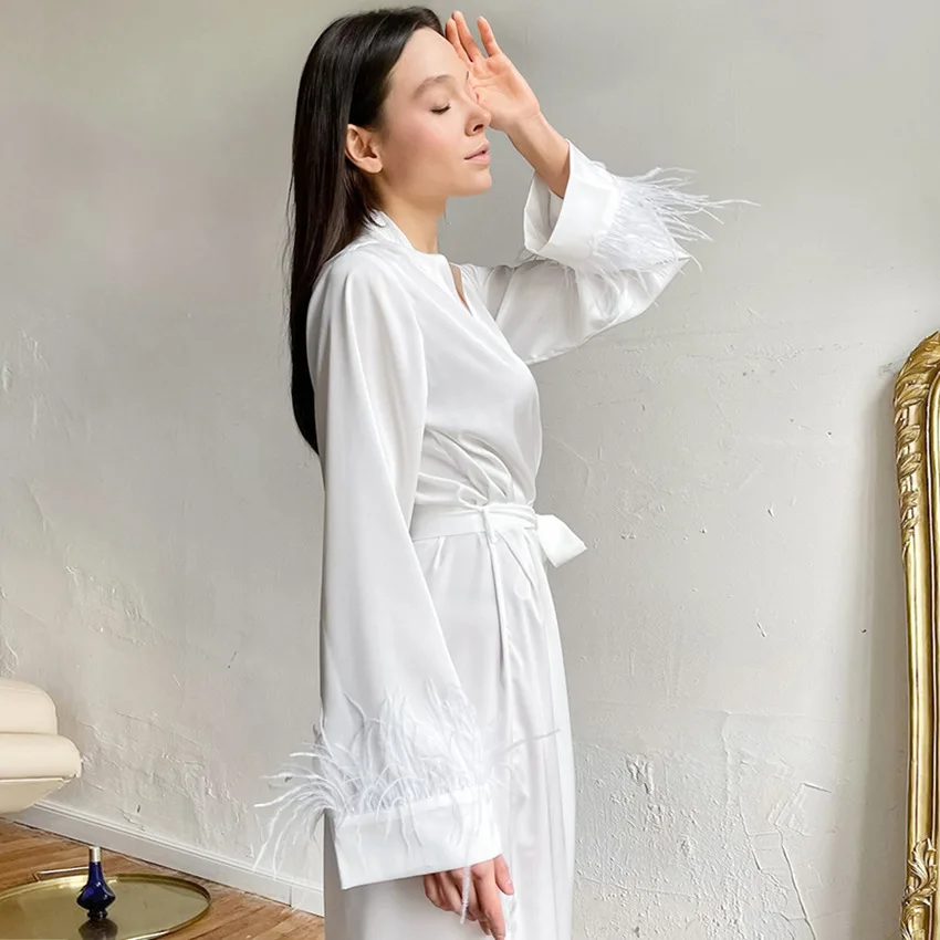 Retro French Style Satin Robes for Women Night Gown Sleepwear Ong-sleeved Feather White Satin Bow Pajamas Fashion Woman Robe Pjs