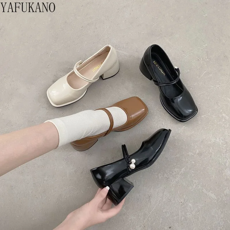 

Туфли-лодочки женские на квадратном каблуке, с жемчугом