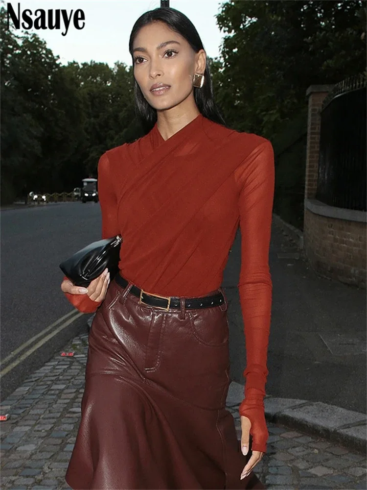 Женское сетчатое боди с длинным рукавом