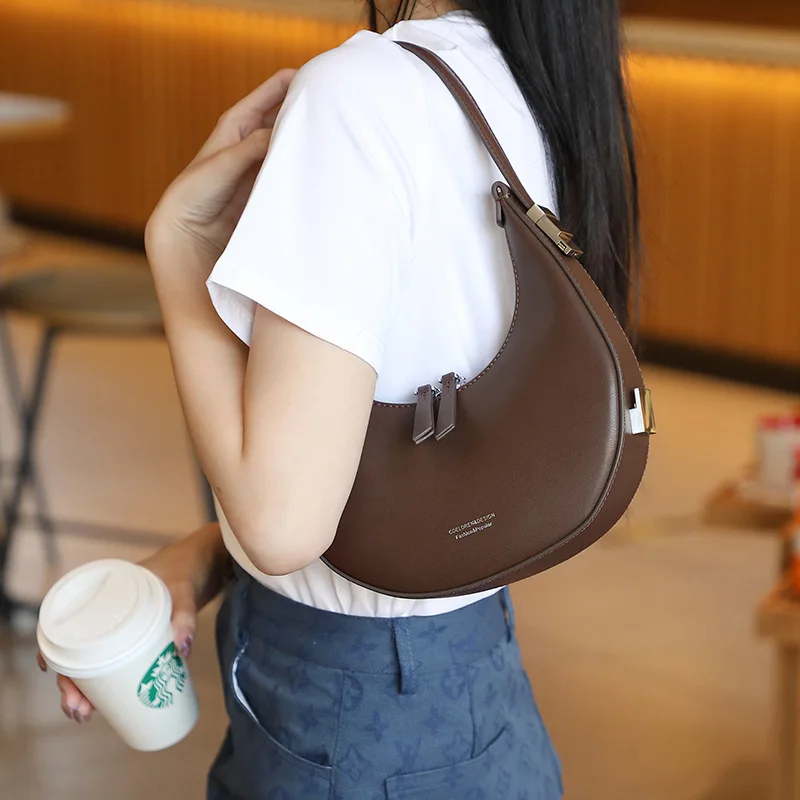 2022 New Korean Cowhide Underarm Bag Fashion Versatile One Shoulder Portable Women's Bag